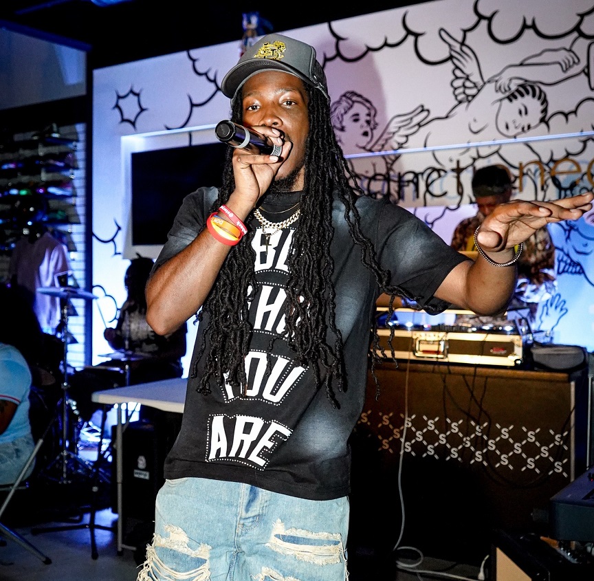 Lil Derik Releases Poignant New EP ‘Red Dragon’